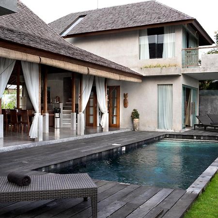 Surflodge Limasan Bali Kerobokan  Luaran gambar