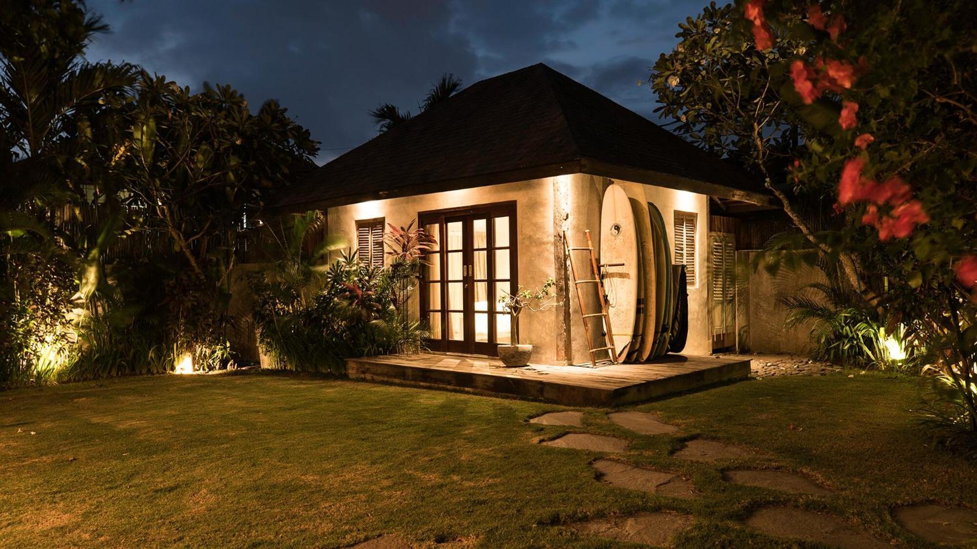 Surflodge Limasan Bali Kerobokan  Luaran gambar