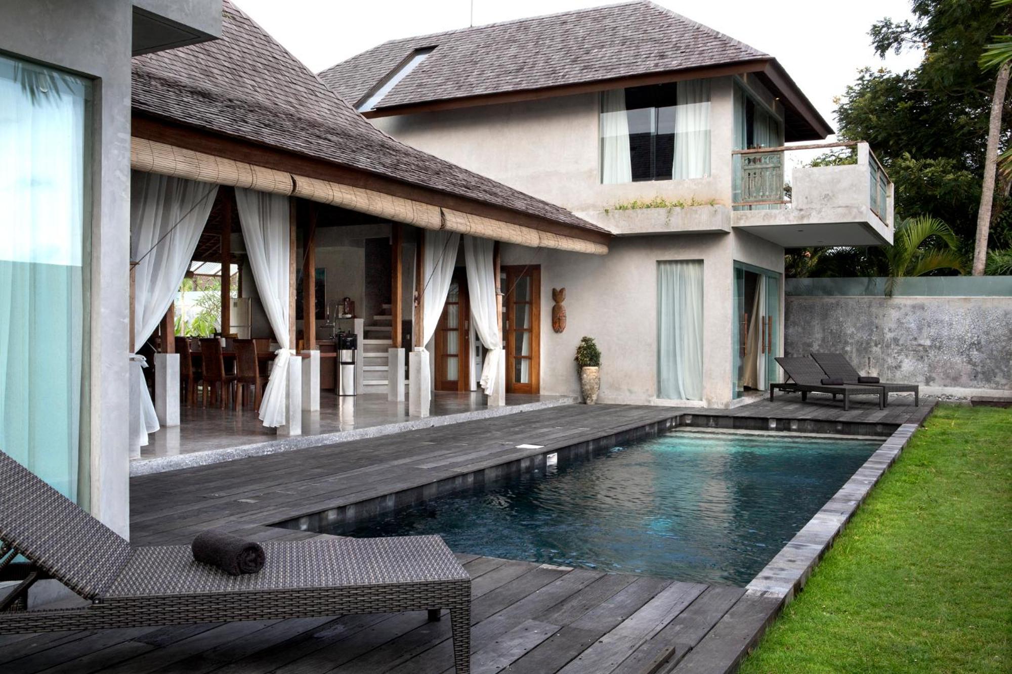 Surflodge Limasan Bali Kerobokan  Luaran gambar